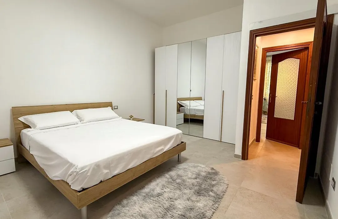Ampio Apt Moderno a Due Passi da Trastevere-1